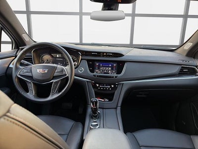 2025 Cadillac XT5 AWD Premium Luxury