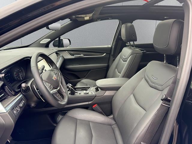 2025 Cadillac XT5 AWD Sport
