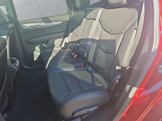 2025 Cadillac XT6 Luxury