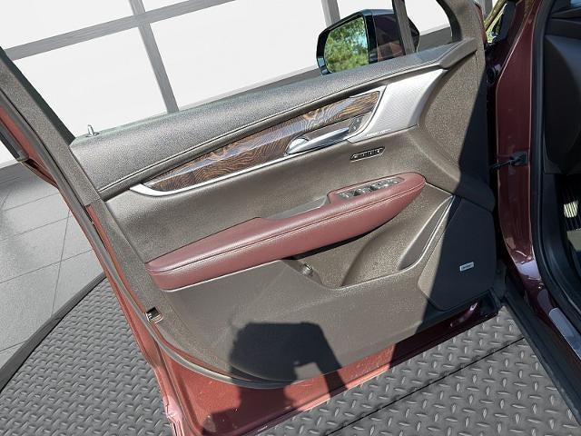 2022 Cadillac XT6 Premium Luxury