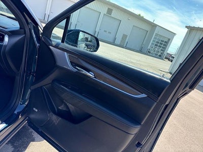 2025 Cadillac XT6 AWD Premium Luxury