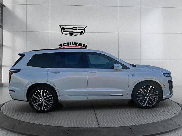 2025 Cadillac XT6 Sport