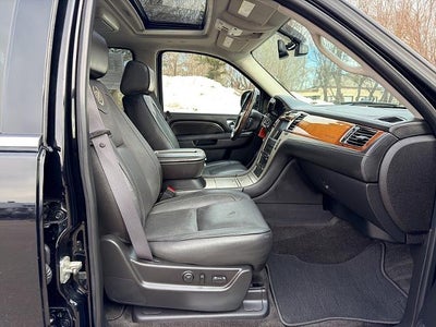 2012 Cadillac Escalade Platinum Edition