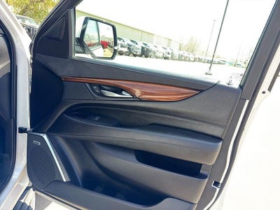 2018 Cadillac Escalade ESV Premium Luxury