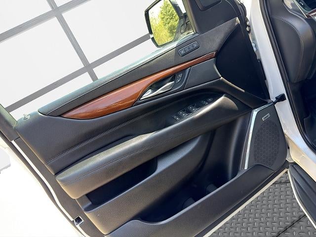 2018 Cadillac Escalade ESV Premium Luxury