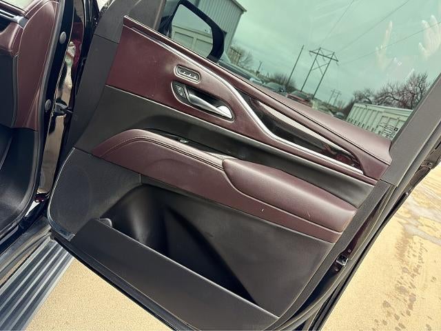 2023 Cadillac Escalade ESV 4WD Sport Platinum