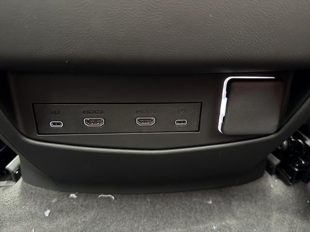 2026 Cadillac Escalade Sport - Photo 23