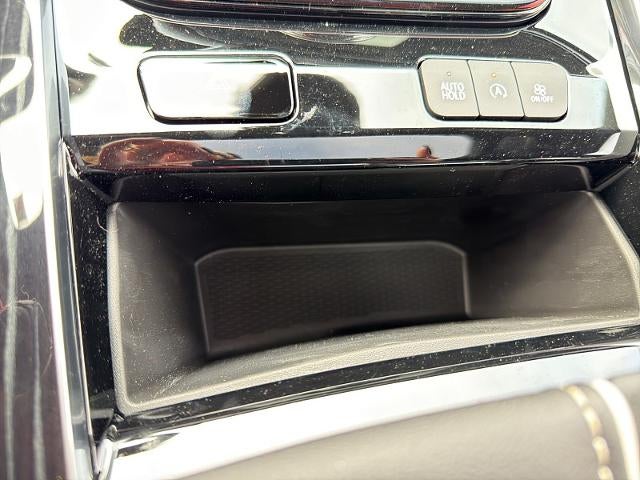 2026 Cadillac Escalade Sport - Photo 35