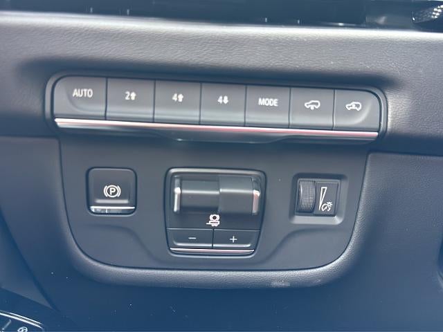 2026 Cadillac Escalade Sport - Photo 39