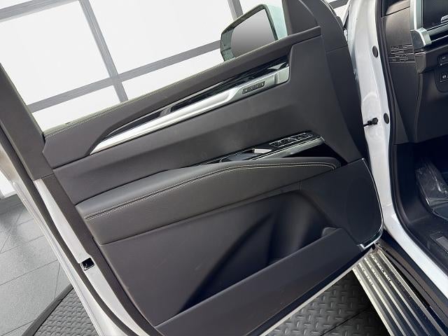 2026 Cadillac Escalade Sport - Photo 44