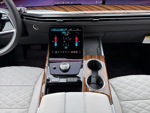 2027 Cadillac Escalade 4WD Platinum Sport