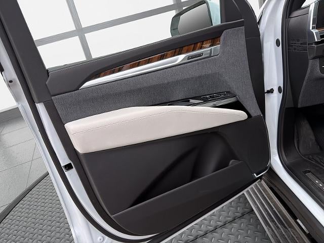 2027 Cadillac Escalade 4WD Platinum Sport