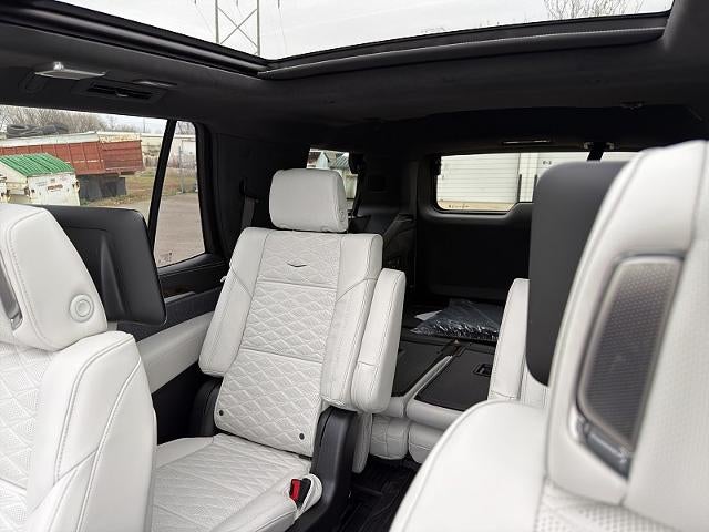 2027 Cadillac Escalade 4WD Platinum Sport