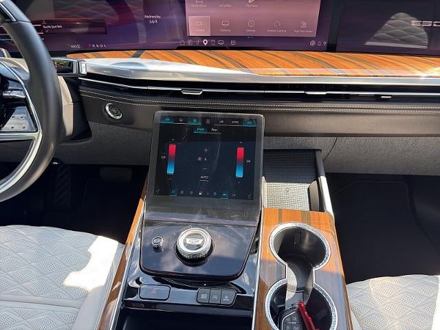 2026 Cadillac Escalade 4WD Platinum Sport