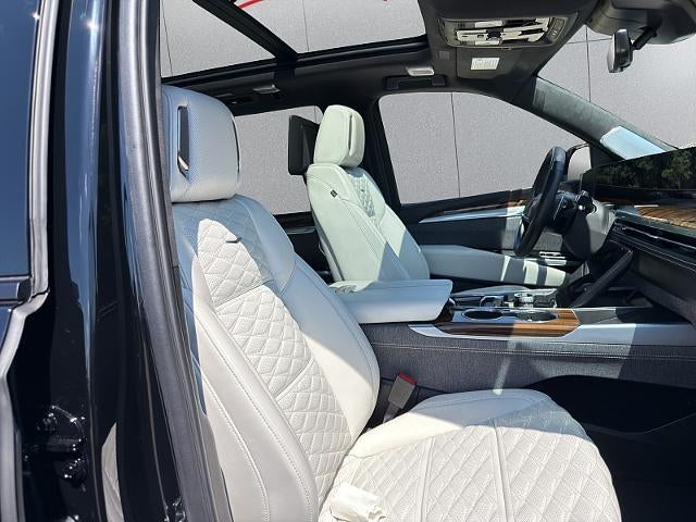 2026 Cadillac Escalade 4WD Platinum Sport