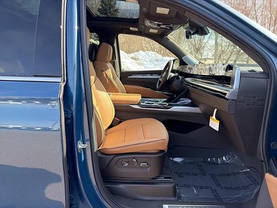 2026 Cadillac Escalade ESV Luxury