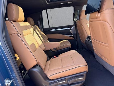 2026 Cadillac Escalade ESV Luxury