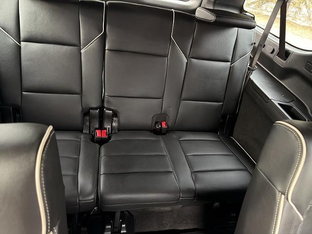 2025 Cadillac Escalade ESV 4WD Premium Luxury