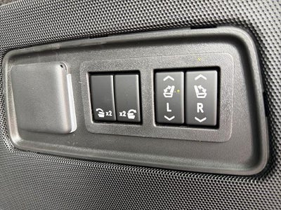 2026 Cadillac Escalade ESV Platinum Luxury