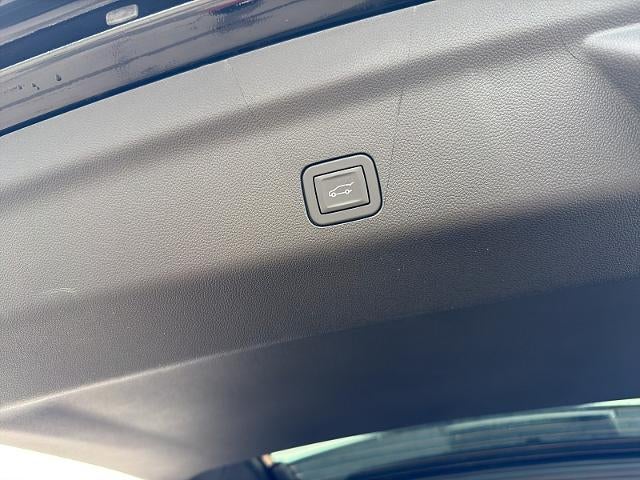 2026 Cadillac Escalade ESV Platinum Luxury