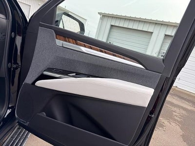 2026 Cadillac Escalade ESV Platinum Luxury