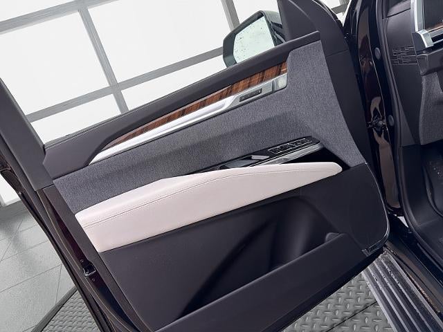 2026 Cadillac Escalade ESV Platinum Luxury