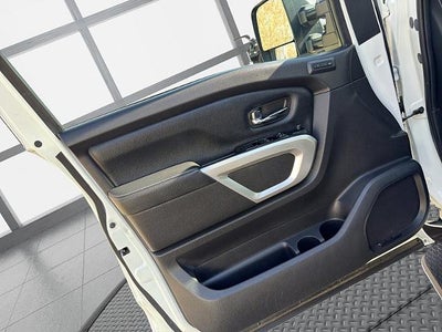 2018 Nissan Titan Crew Cab PRO-4X
