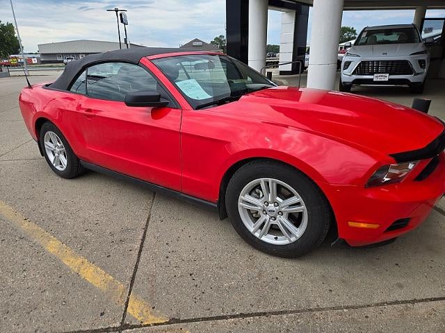 2012 Ford Mustang 2d Convertible