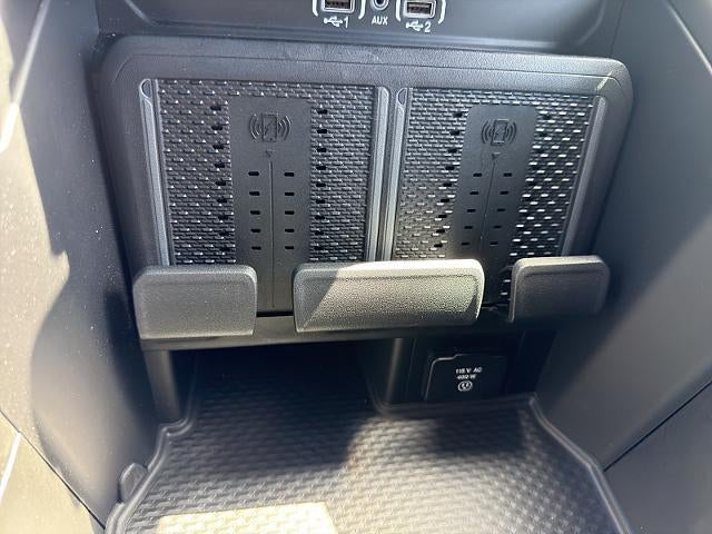 2025 RAM 2500 Big Horn Crew Cab 6'4" Box