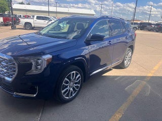 2023 GMC Terrain Denali