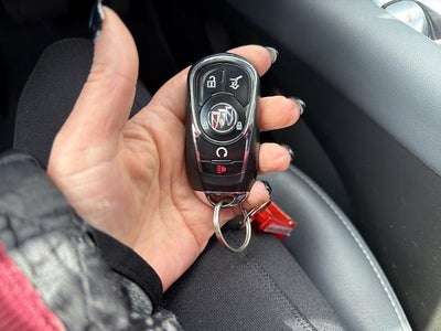 2024 Buick Enclave Essence