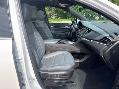 2023 Buick Enclave Premium