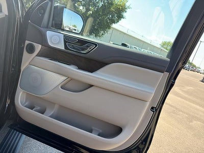 2023 Lincoln Navigator L Reserve