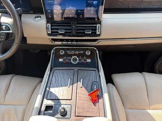 2023 Lincoln Navigator L Reserve