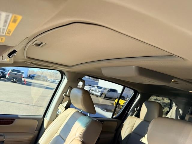 2014 Nissan Armada 4d SUV 4WD SL