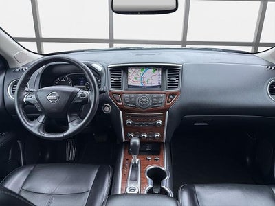 2020 Nissan Pathfinder Platinum