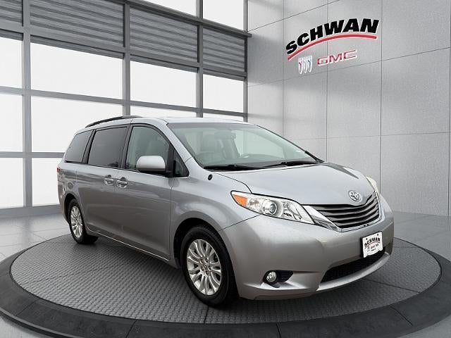 2014 Toyota Sienna 4d Wagon XLE