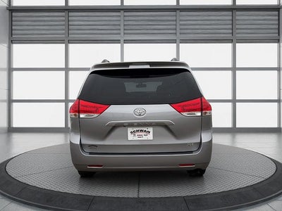2014 Toyota Sienna 4d Wagon XLE