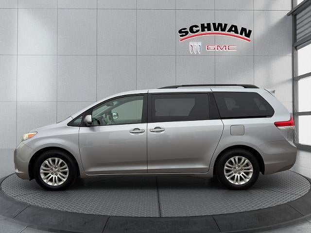 2014 Toyota Sienna 4d Wagon XLE