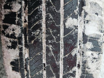 2012 Toyota Sienna 4d Wagon XLE w/Auto Access Seat