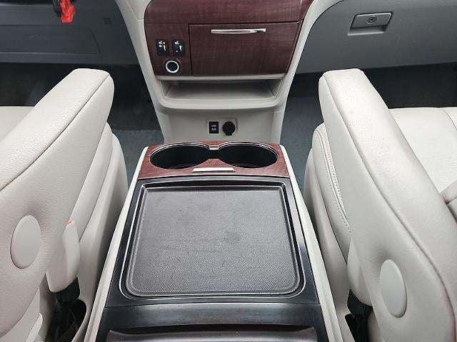 2012 Toyota Sienna 4d Wagon XLE w/Auto Access Seat