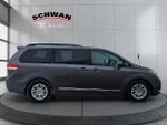 2012 Toyota Sienna 4d Wagon XLE w/Auto Access Seat