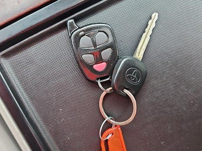 2012 Toyota Sienna 4d Wagon XLE w/Auto Access Seat