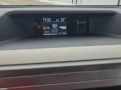 2012 Toyota Sienna 4d Wagon XLE w/Auto Access Seat