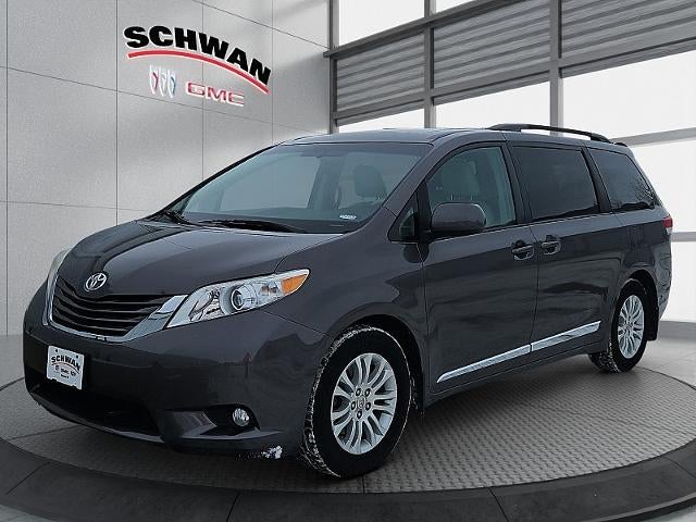 2012 Toyota Sienna 4d Wagon XLE w/Auto Access Seat