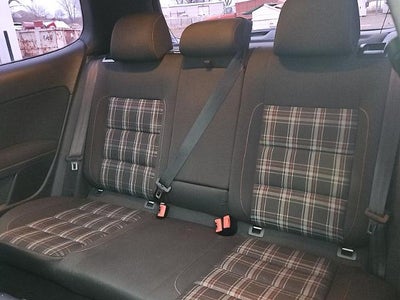 2012 Volkswagen GTI 2d Hatchback Auto